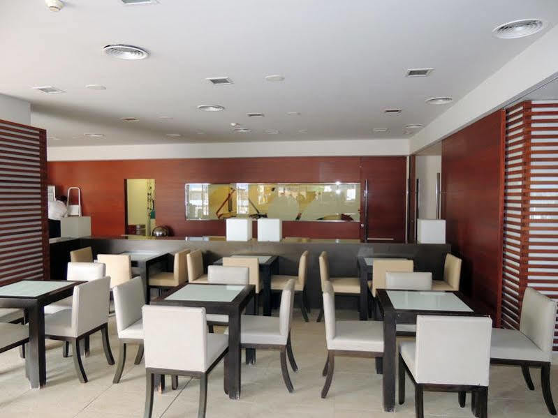 Ruleta Augustus Hotel Salou Kültér fotó